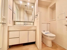 【東京都/新宿区四谷】グランアビテ四谷三丁目ステーションフロント 洗面室