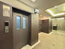 【東京都/新宿区四谷】グランアビテ四谷三丁目ステーションフロント 共用部：エレベーター