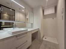 【東京都/新宿区大京町】パーク・コート四谷 洗面室