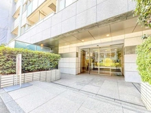 【東京都/新宿区左門町】フォルム四谷外苑東 エントランス