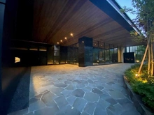 【東京都/新宿区市谷加賀町】ザ・パークハウス市谷加賀町レジデンス エントランス