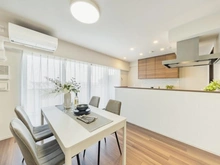 【東京都/三鷹市下連雀】プラウドシティ吉祥寺 E棟 リビング・ダイニング