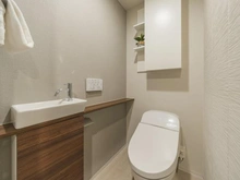 【東京都/三鷹市下連雀】プラウドシティ吉祥寺 E棟 トイレ