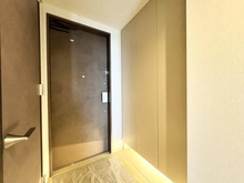 【東京都/世田谷区太子堂】グランドヒルズ三軒茶屋ヒルトップガーデンC棟 玄関