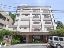 【東京都/港区南麻布】麻布第2コーポ 外観：大規模修繕中