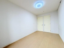 【東京都/新宿区富久町】ローレルコート新宿タワー 洋室：③
