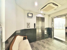 【東京都/新宿区住吉町】ビクトリアハイム市ヶ谷 エントランス