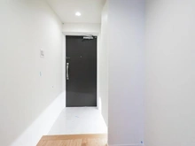 【神奈川県/横浜市中区長者町】ライフレビュー横濱関内スクエアII 玄関