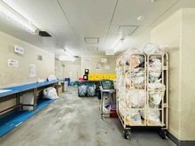 【東京都/新宿区南元町】ライオンズ外苑の杜 共用部：ごみ置場