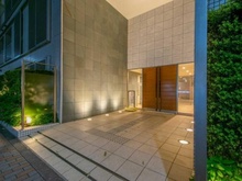 【東京都/新宿区市谷仲之町】プラウドジェム市ヶ谷 エントランス