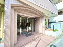 【東京都/杉並区堀ノ内】マートルコート杉並方南町 エントランス