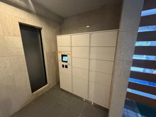 【東京都/杉並区下高井戸】キャニオングランデ桜上水 共用部：宅配BOX