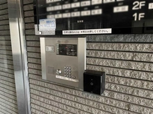 【東京都/板橋区小豆沢】ライオンズプラザ本蓮沼 エントランス：オートロック