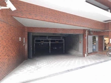 【東京都/千代田区神田小川町】インペリアル御茶ノ水 駐車場