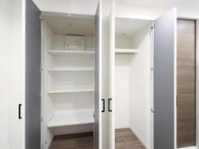 【東京都/港区港南】天王洲デュープレックス 収納：廊下部分