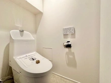 【東京都/新宿区信濃町】サンウッドフラッツ新宿四谷三丁目 トイレ