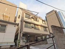 【東京都/港区高輪】高輪マンション 外観：写真中央