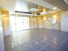 【東京都/新宿区富久町】新宿御苑サニーコート エントランス