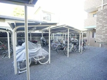 【東京都/新宿区富久町】新宿御苑サニーコート 駐輪場