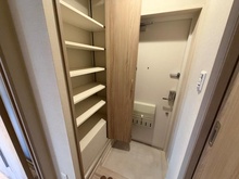 【東京都/新宿区市谷柳町】グリーンパーク市ヶ谷柳町 玄関