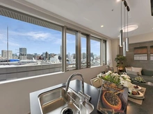 【東京都/新宿区富久町】ピアース四谷 眺望:キッチンから