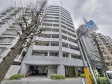 【東京都/港区南青山】ラヴォーグ南青山 外観：写真中央