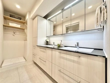 【東京都/新宿区西新宿】ハイネスロフティ 洗面室