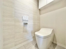 【東京都/新宿区西新宿】ハイネスロフティ トイレ