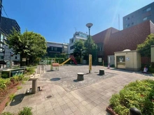 【東京都/新宿区四谷坂町】リムテラス四谷ザ・クラス 津の守坂児童遊園（現地より約500m）