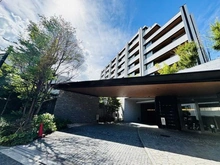 【東京都/新宿区南元町】ライオンズ外苑の杜 外観