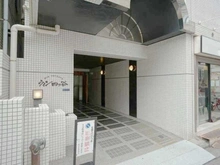 【東京都/新宿区住吉町】ウイン四ツ谷 エントランス