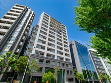 【東京都/新宿区市谷本村町】アトラス四谷レジデンス 外観：写真中央