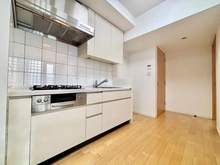 【東京都/新宿区市谷本村町】アトラス四谷レジデンス キッチン