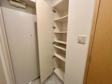 【東京都/新宿区市谷本村町】アトラス四谷レジデンス 玄関