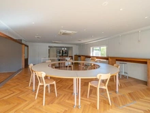 【東京都/北区浮間】リノア北赤羽 共用部：多目的スペース（いどばたげんかん）