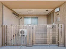 【埼玉県/戸田市南町】プラウド戸田公園フィールド ポーチ