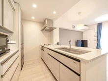 【東京都/板橋区坂下】プレミスト志村三丁目 キッチン：約3.4帖のキッチン