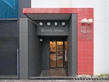 【東京都/板橋区高島平】ビバリーホームズ西台III エントランス