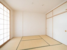 【埼玉県/川口市末広】グランレーヴ川口 和室：約6.1帖の和室