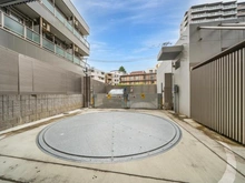 【東京都/北区赤羽西】ザ・パークハウス赤羽フロント 駐車場