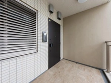 【東京都/板橋区舟渡】イニシア板橋浮間公園 玄関前