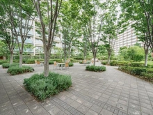 【東京都/北区王子】ザ・ガーデンズ東京王子ブルームコート 共用施設：木漏れ日のテラス