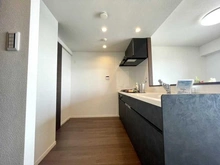 【埼玉県/志木市柏町】シーズンスイート志木の杜 キッチン