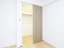 【埼玉県/川口市元郷】ソル・シエーナ川口 ウォークインクローゼット