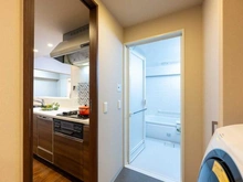 【東京都/足立区新田】オーベルグランディオハートアイランド 洗面室