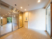 【東京都/北区赤羽南】モア・クレスト赤羽公園サンジェルム エントランス