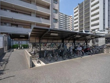 【埼玉県/川口市末広】グランレーヴ川口 駐輪場