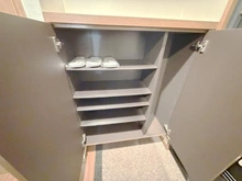 【京都府/京都市下京区松原通室町東入】プレサンス京都四条烏丸 下足入