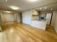 【京都府/京都市上京区寺町通石薬師下る】ザ・京都レジデンス御所東 洋室