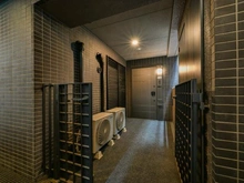 【京都府/京都市左京区岡崎最勝寺町】ザ・京都レジデンス岡崎 ポーチ